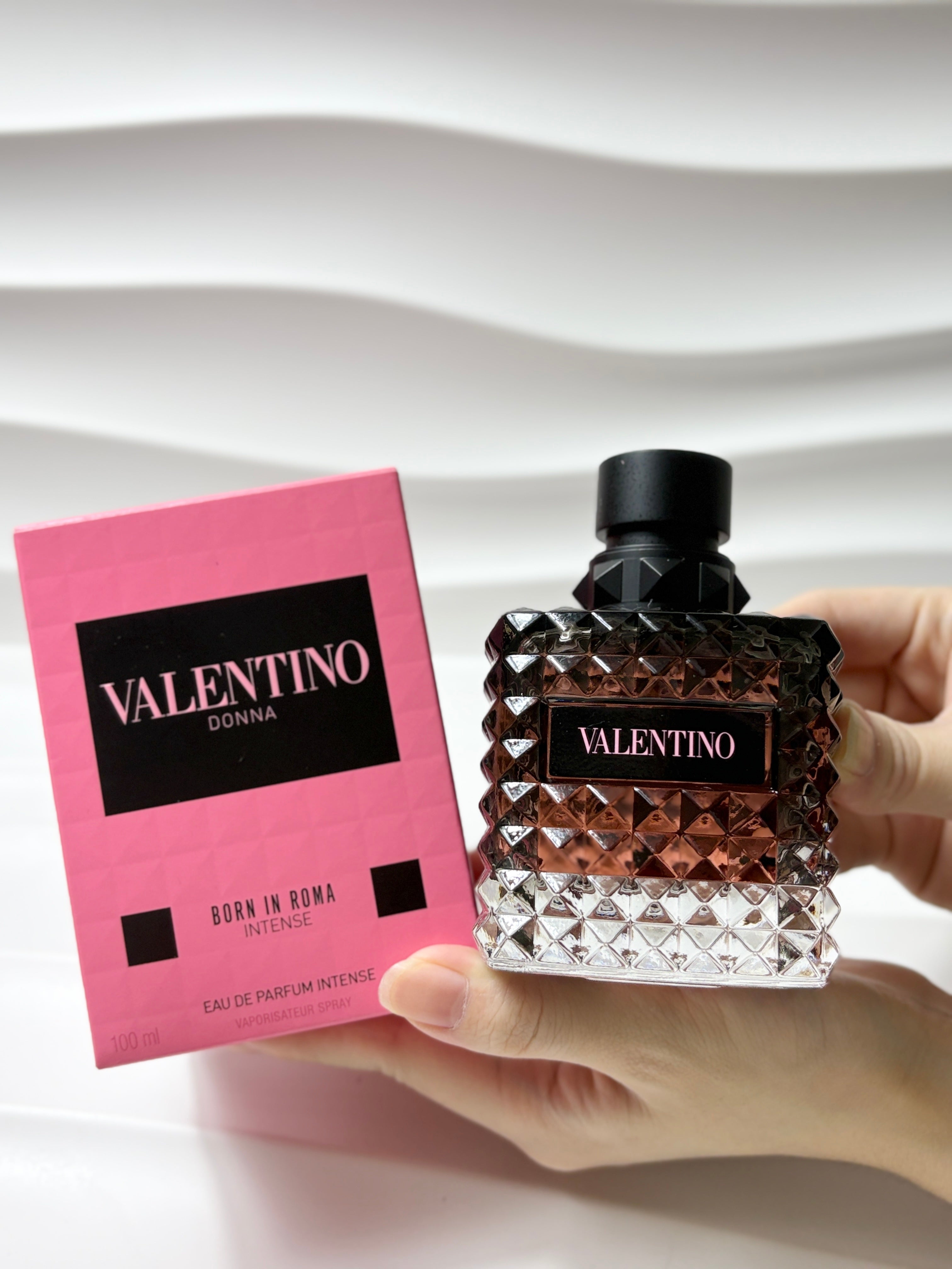 VALENTINO BORN IN ROMA " DONNA INTENSE"
