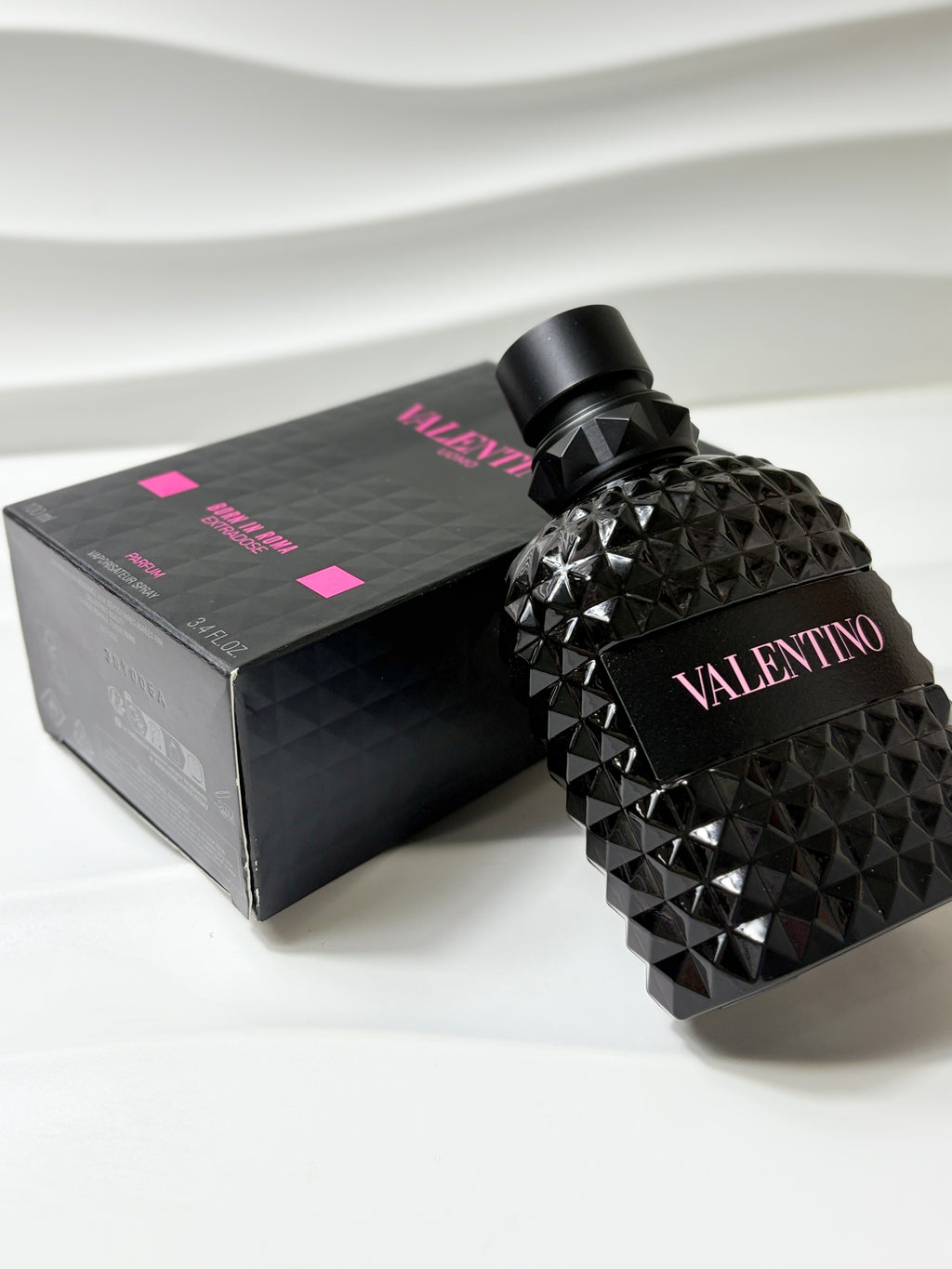VALENTINO BORN IN ROMA "EXTRADOSE"
