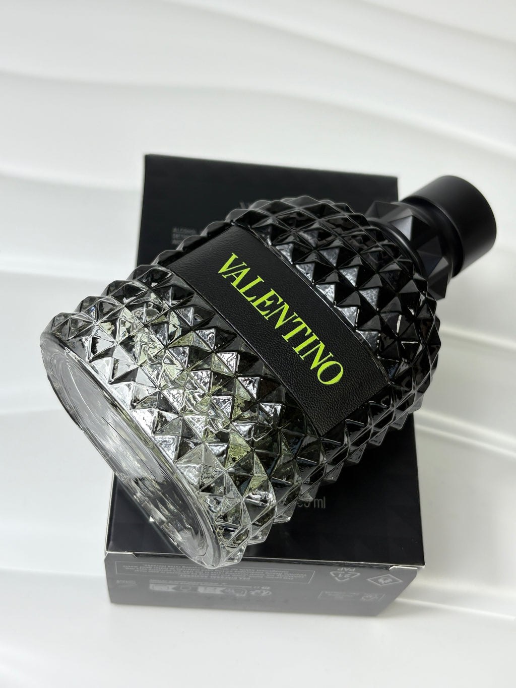 VALENTINO BORN IN ROMA "GREEN STRAVAGANZA"