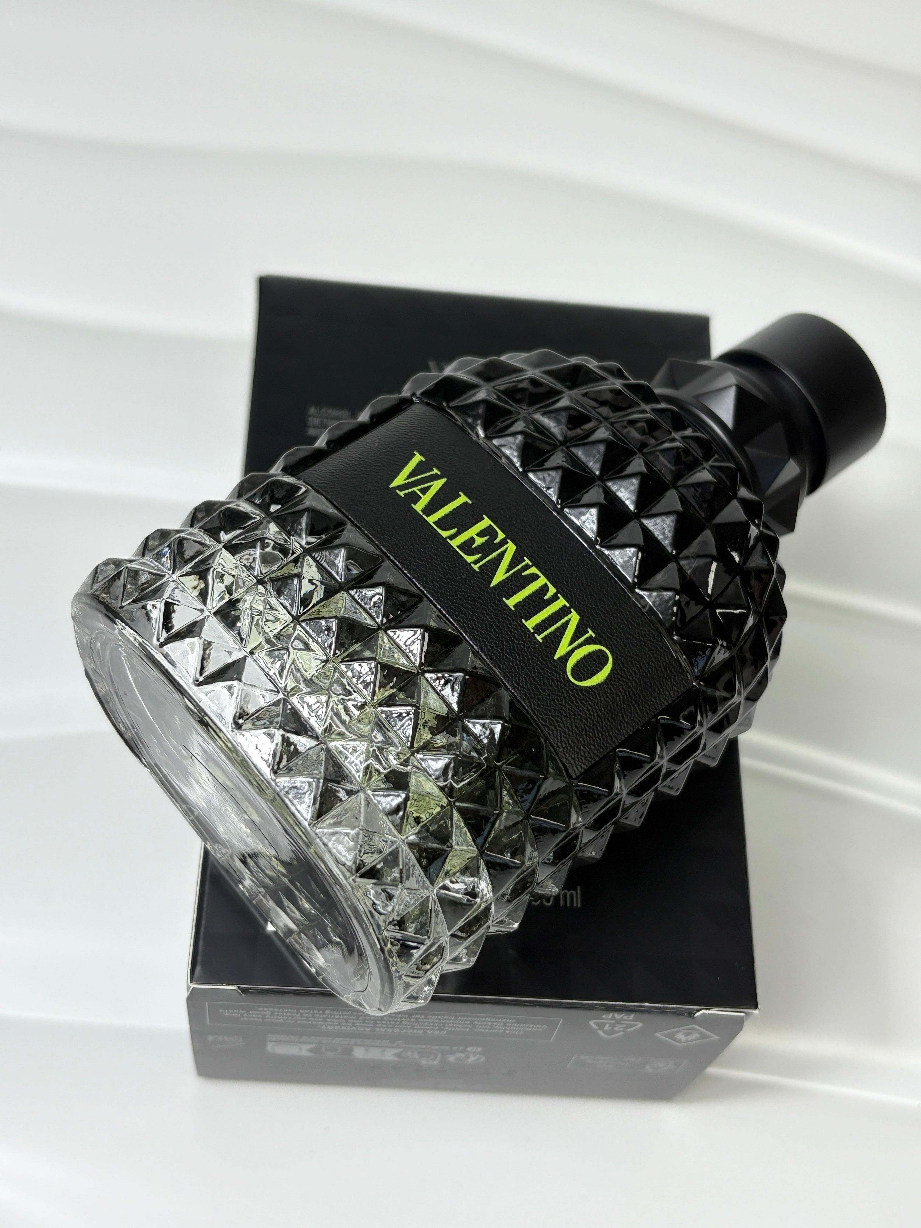 VALENTINO BORN IN ROMA "GREEN STRAVAGANZA"